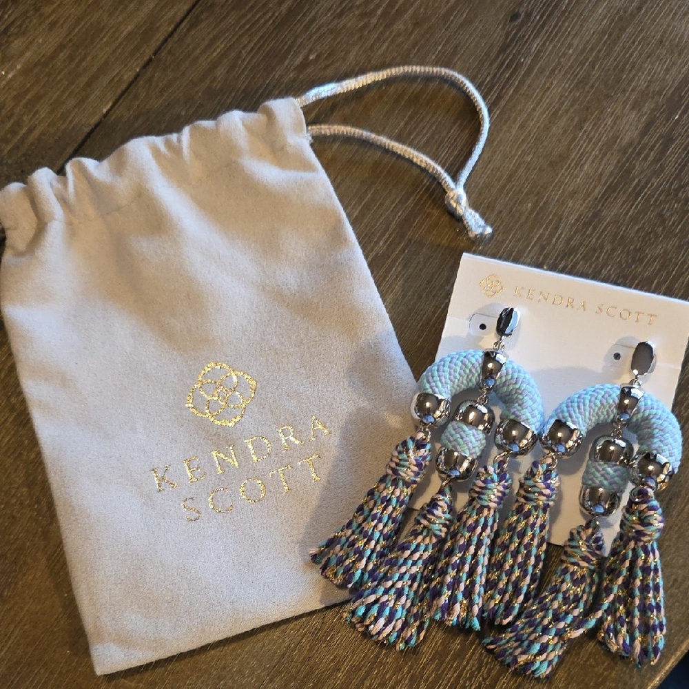 Kendra Scott Masie Statement Earrings